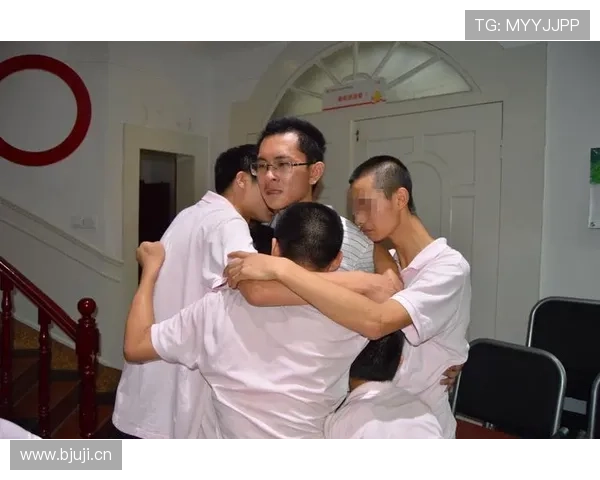 恩德里克对抗能力解析：如何适应成年级别比赛