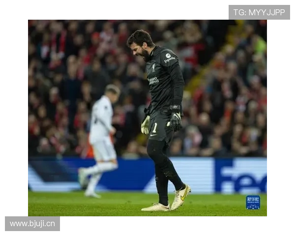 维尼修斯欧冠淘汰赛表现解析：关键进球如何决定比赛走势